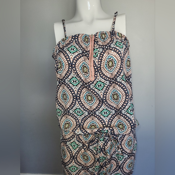 Molly Bracken Geometric Jumpsuit, VGUC, Size M - Picture 2 of 8